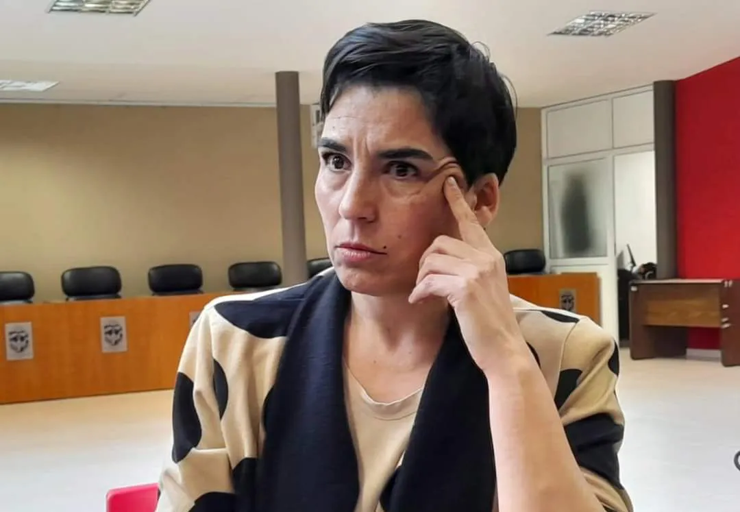 VANESSA CACHO DEVINCENZI
