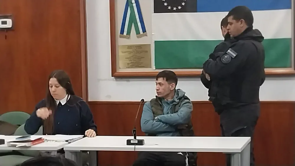 Jonathan Caracciolo, juicio, Yuthiel Huinca