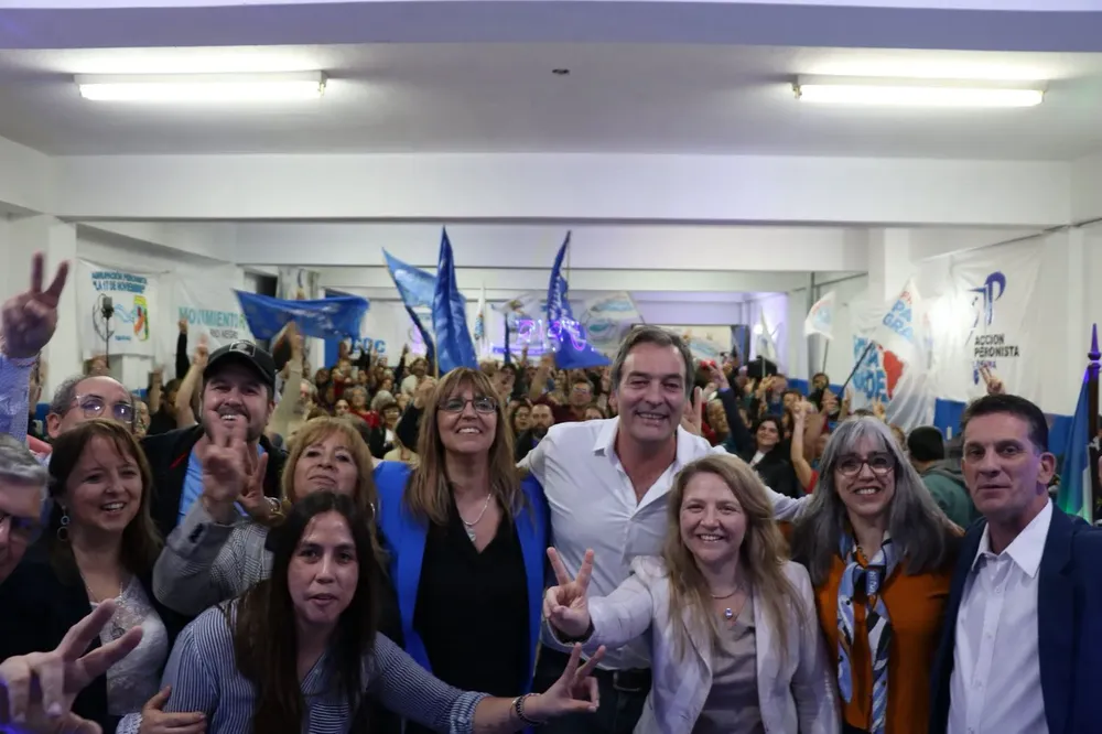 VIEDMA, FUERZA PATRIA, ACTO