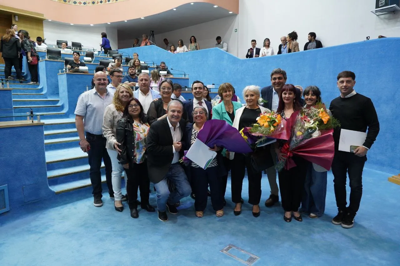 ENFERMERAS PIONERAS