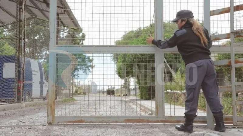 policia penitenciario