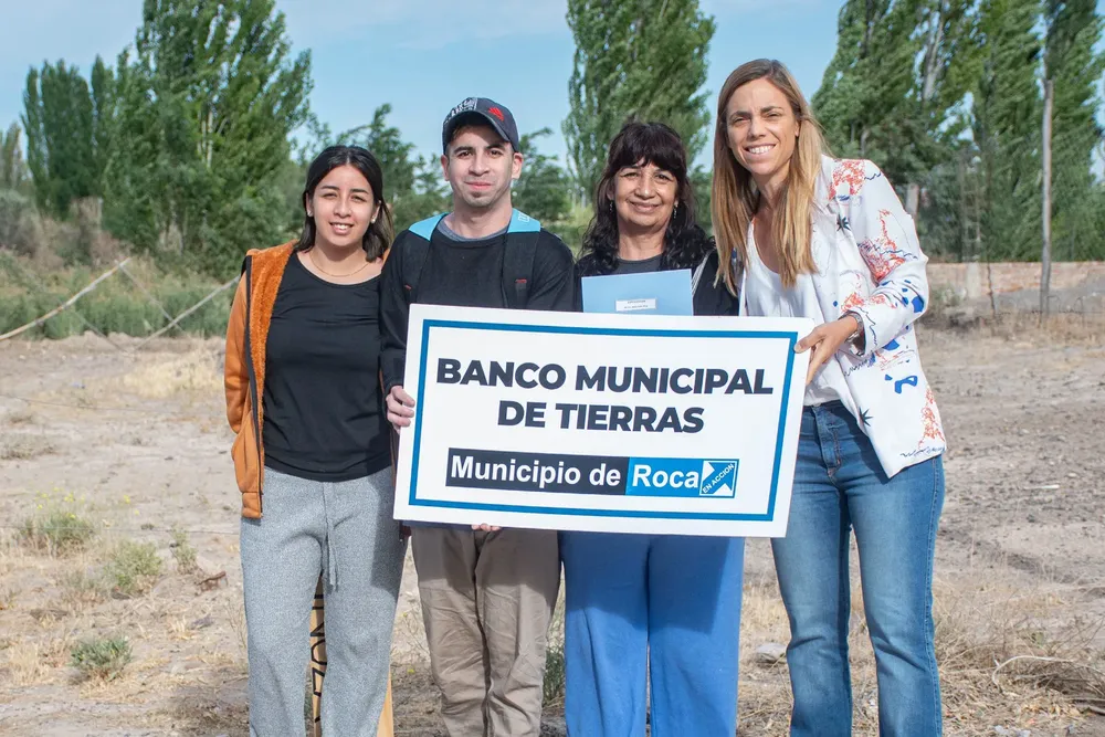 ENTREGA LOTES SOCIALES 2