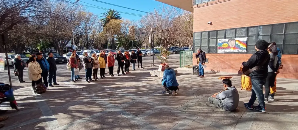 ACTO A 16 AÑOS DEL CRIMEN DE ATAHUALPA MARTINEZ EN VIEDMA
