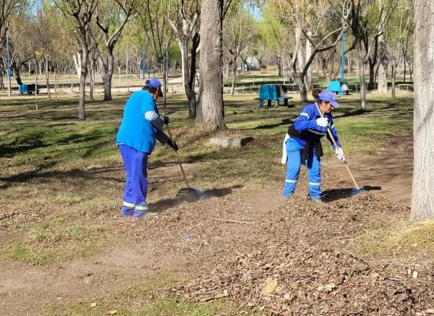 SERVICIOS PUBLICOS (2)