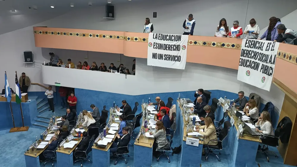 UNTER EN LA LEGISLATURA