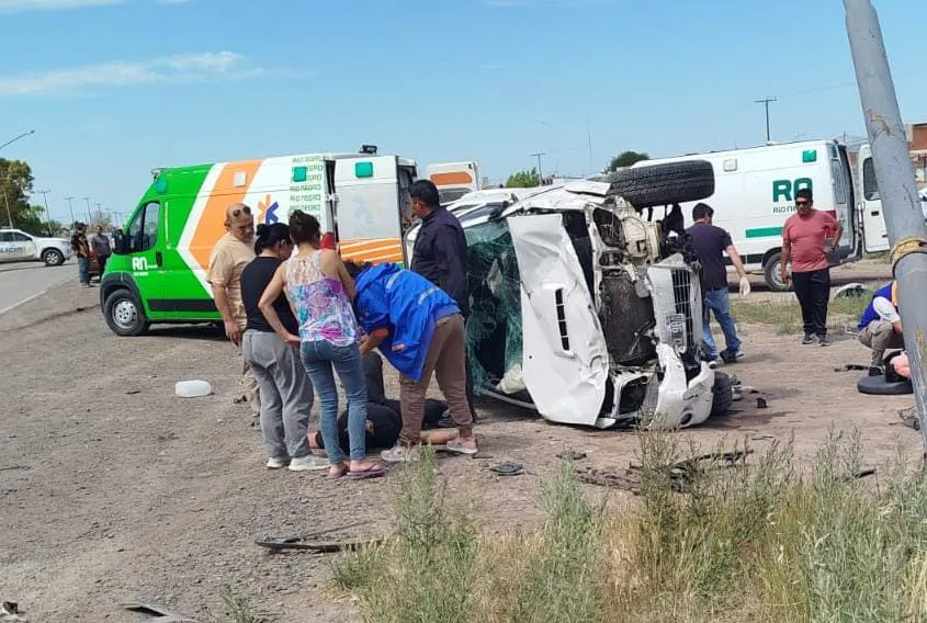 ACCIDENTE EN AVENIDA GIACHINO Y RUTA 1