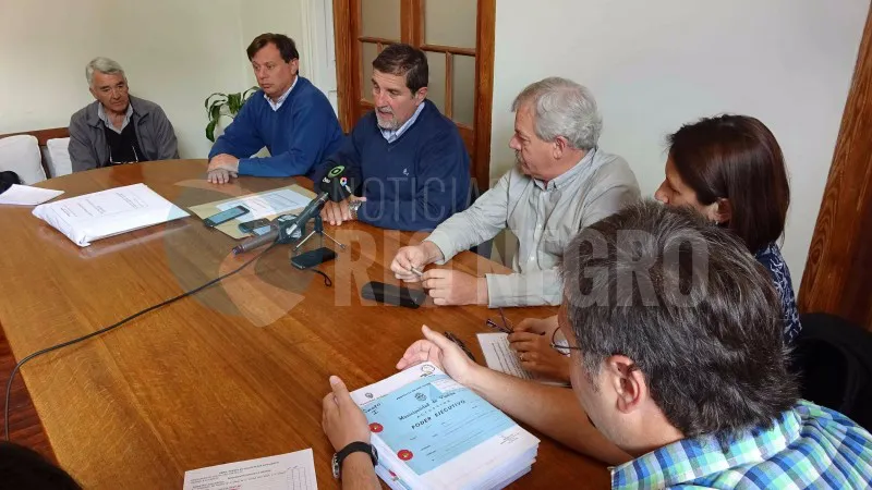 plazas licitacion viedma jose luis foulkes mario castro