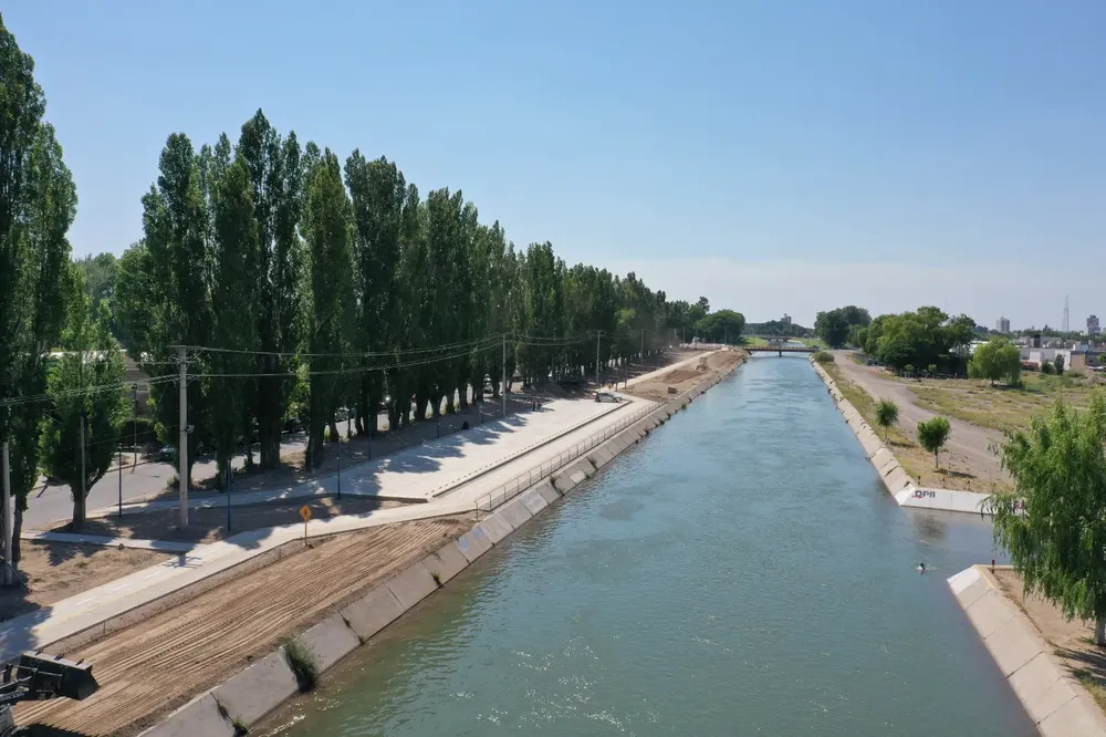 EXTENSION PASEO CANAL GRANDE 2