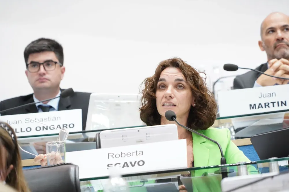 ROBERTA SCAVO