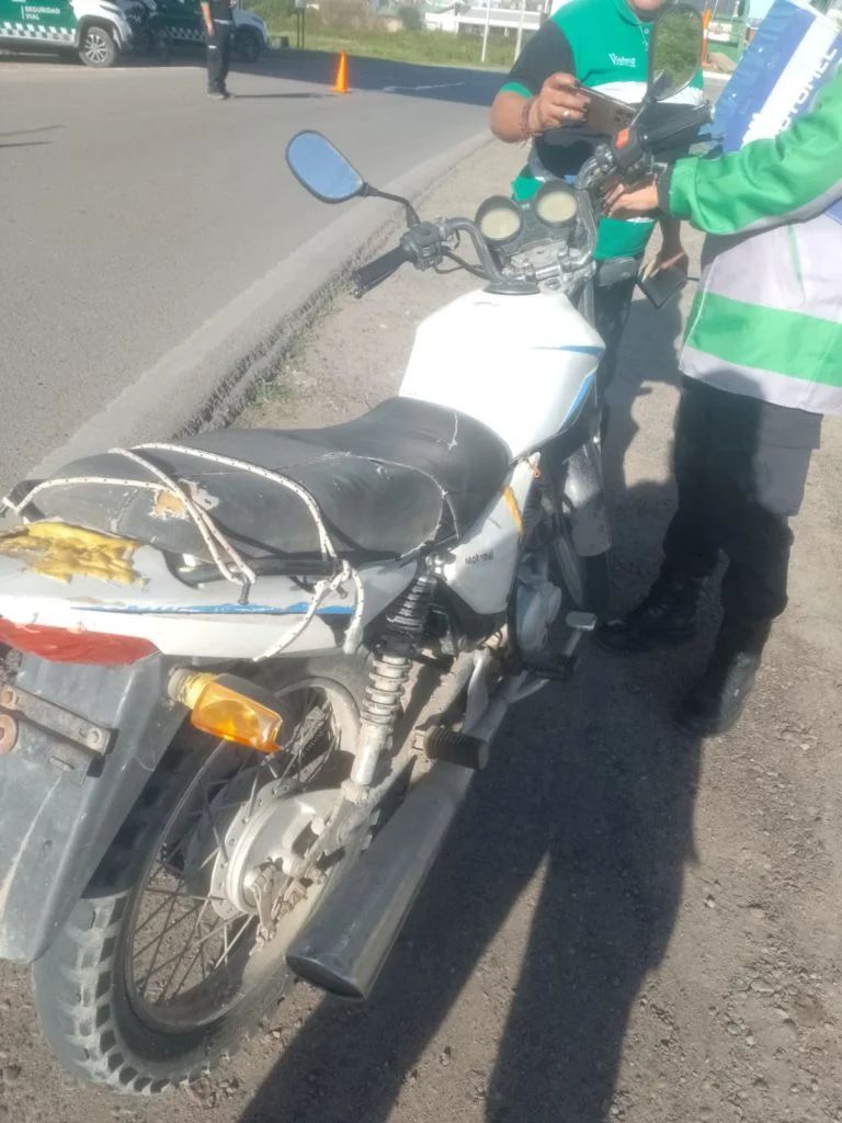 VIEDMA MOTO SECUESTRADA