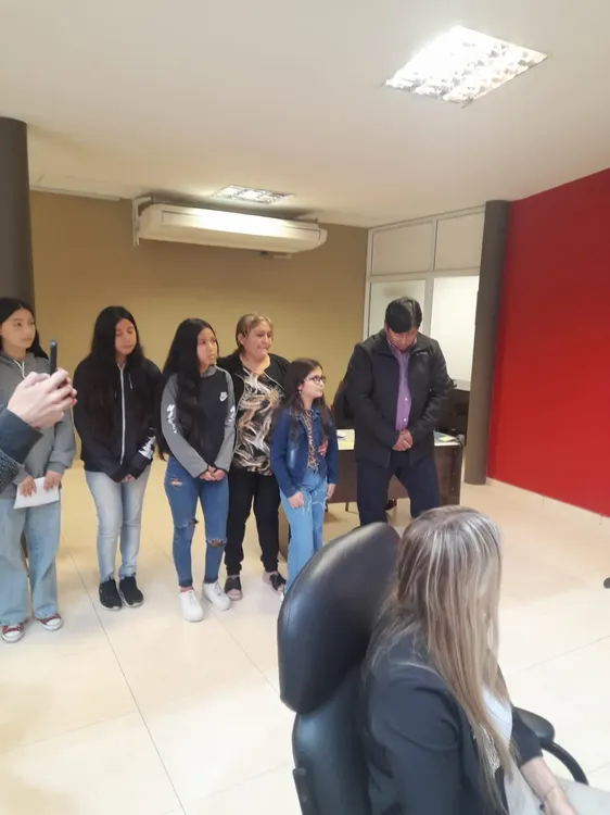 Stefania Teuque Bell, homenaje, concejo deliberante, viedma