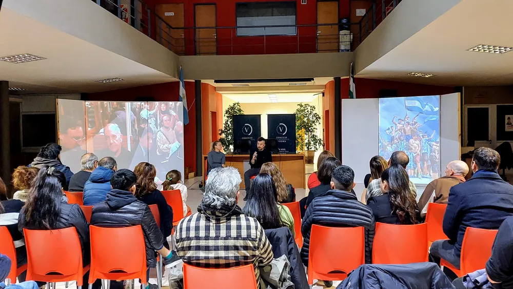 VIEDMA, CONCEJO DELIBERANTE, FOTOPERIODISMO, Vanesa Schwemmler, Pablo Leguizamon