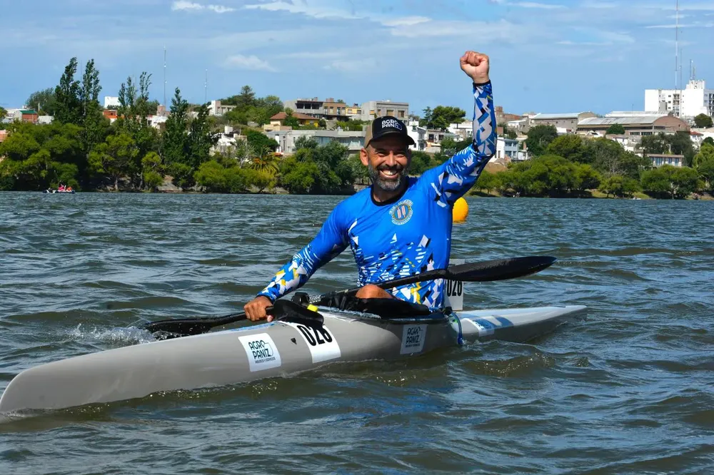 JULIAN ALGAÑARAS