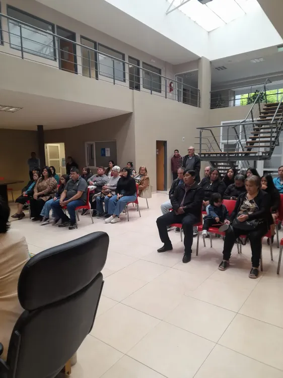 Stefania Teuque Bell, homenaje, concejo deliberante, viedma