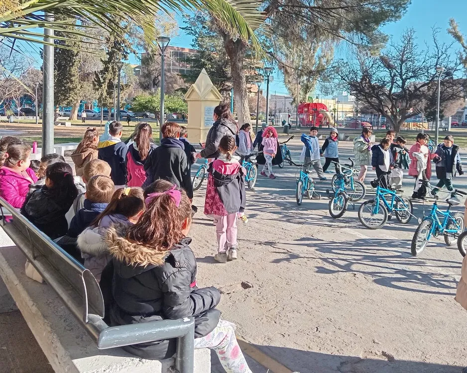 VISITA ESCOLAR (1)