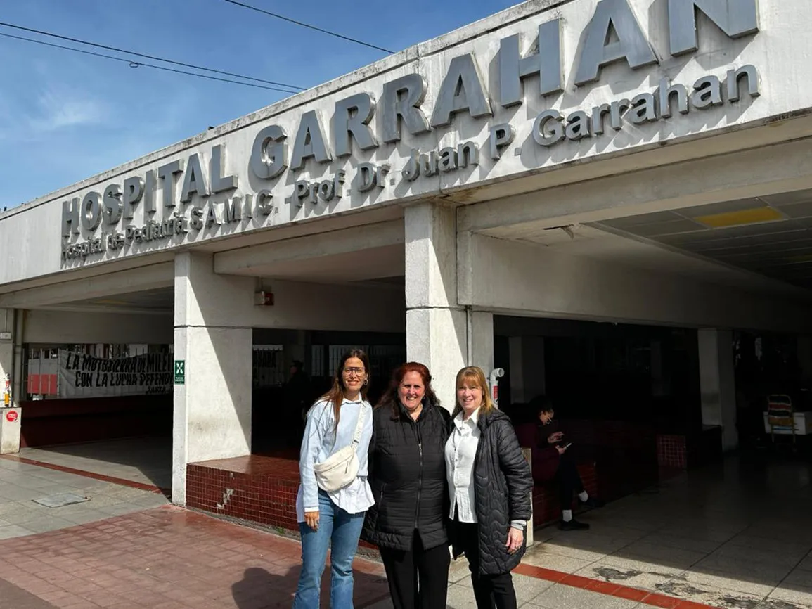HOSPITAL GARRAHAN, Cecilia Cúneo, Mónica Zini, Norma Gisbert