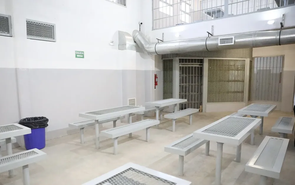 CARCEL, GENERAL ROCA