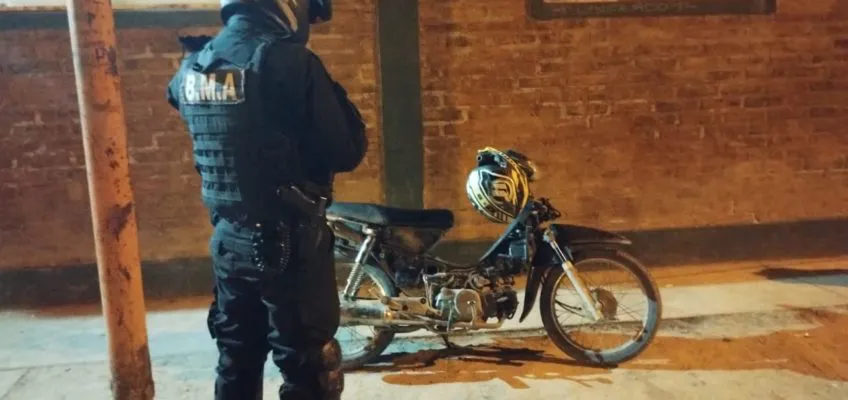 MOTO SECUESTRADA EN VIEDMA