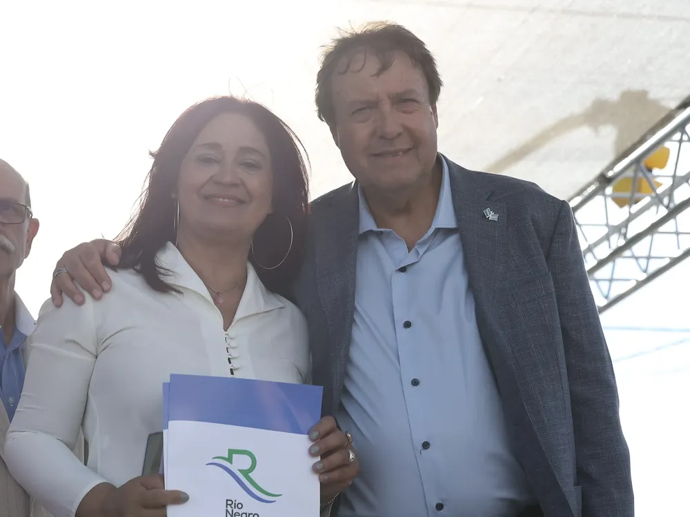 ROXANA FERNANDEZ Y ALBERTO WERETILNECK