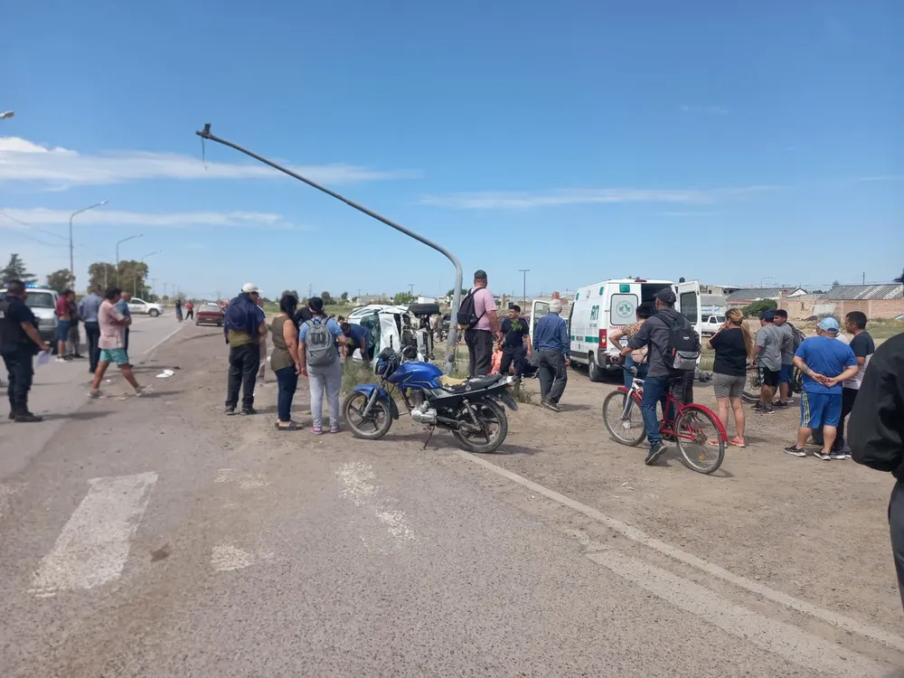 ACCIDENTE EN AVENIDA GIACHINO Y RUTA 1