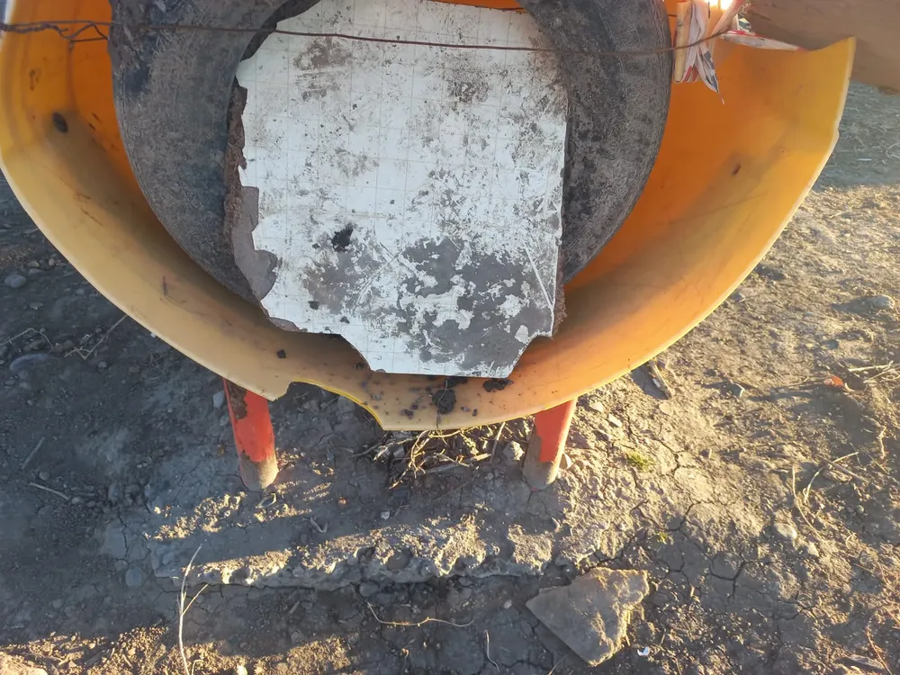 VIEDMA, BARRIO ALVAREZ GUERRERO, PLAZA, TOBOGAN