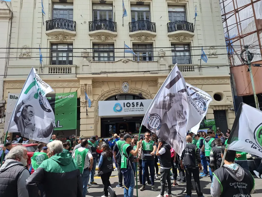 IOSFA