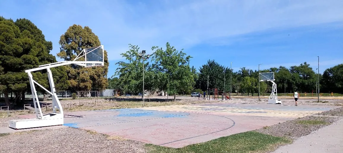 CANCHA BASQUET PARQUE FERREIRA