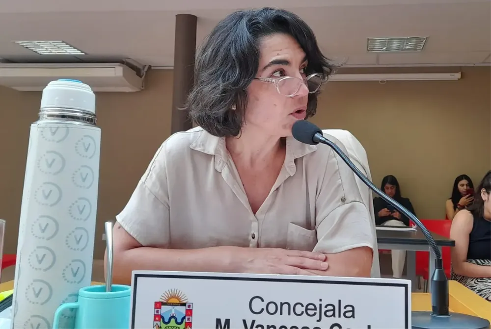 VANESSA CACHO