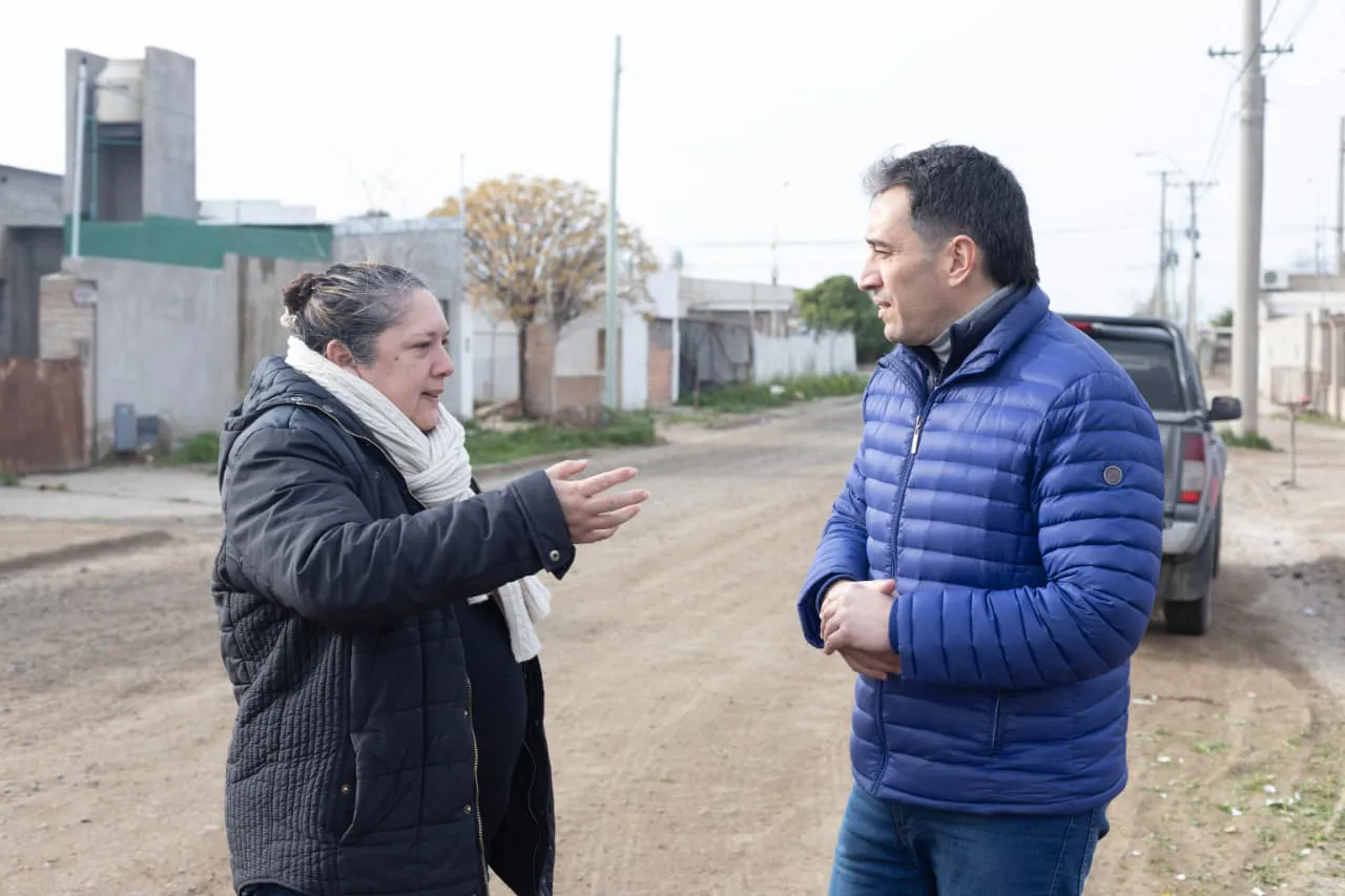 MARCOS CASTRO, VECINA