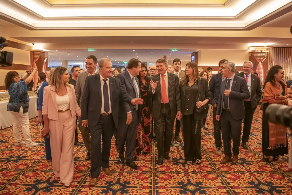 INAUGURACION DEL HOTEL CASINO DE VIEDMA