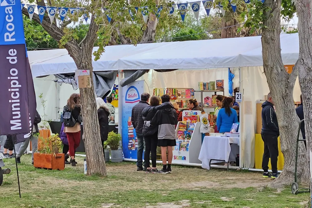 FERIA DEL LIBRO (1)
